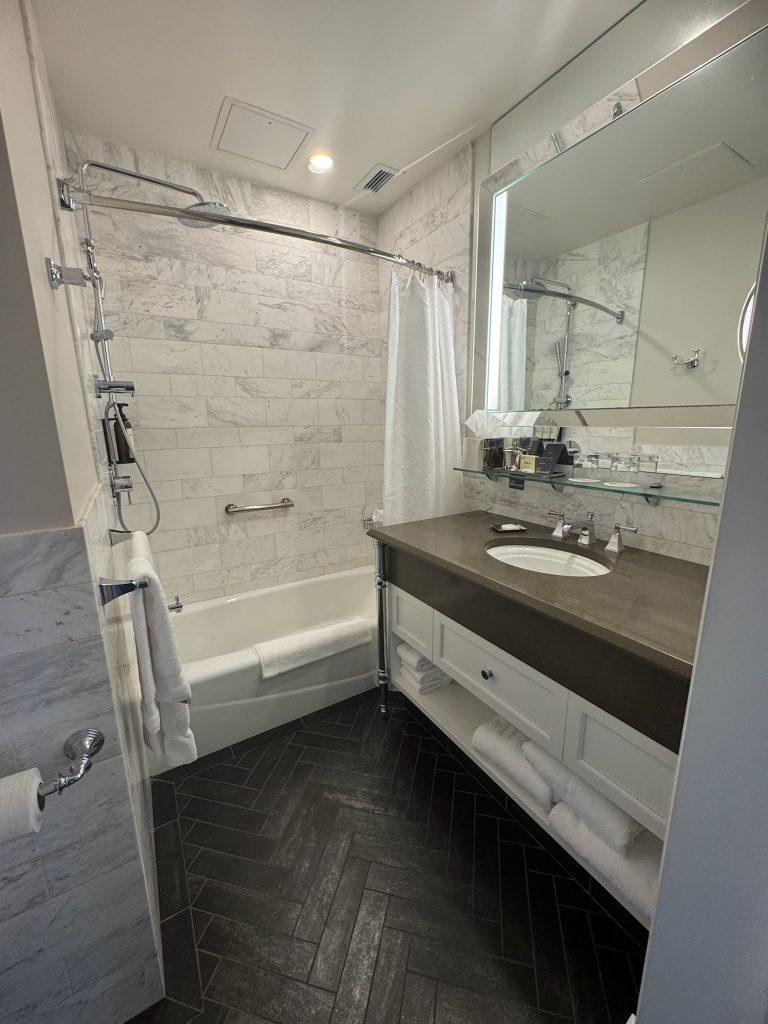 Fairmont Château Frontenac Review - Bathroom View - clean aesthetic bathroom.